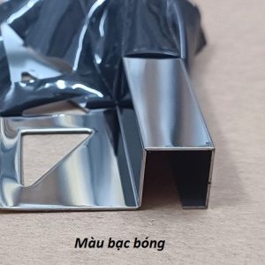 Nẹp Góc Tường Vuông Bằng Nhôm Và Inox
