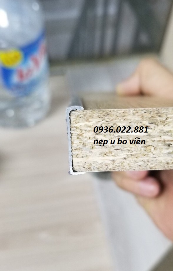 Nẹp u bo viền gỗ