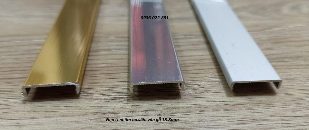 Nẹp u bo viền màu thực tế