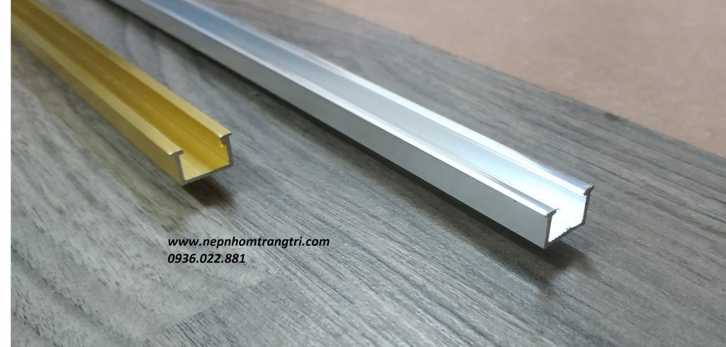 Nẹp nhôm chữ U 12 hình thực tế